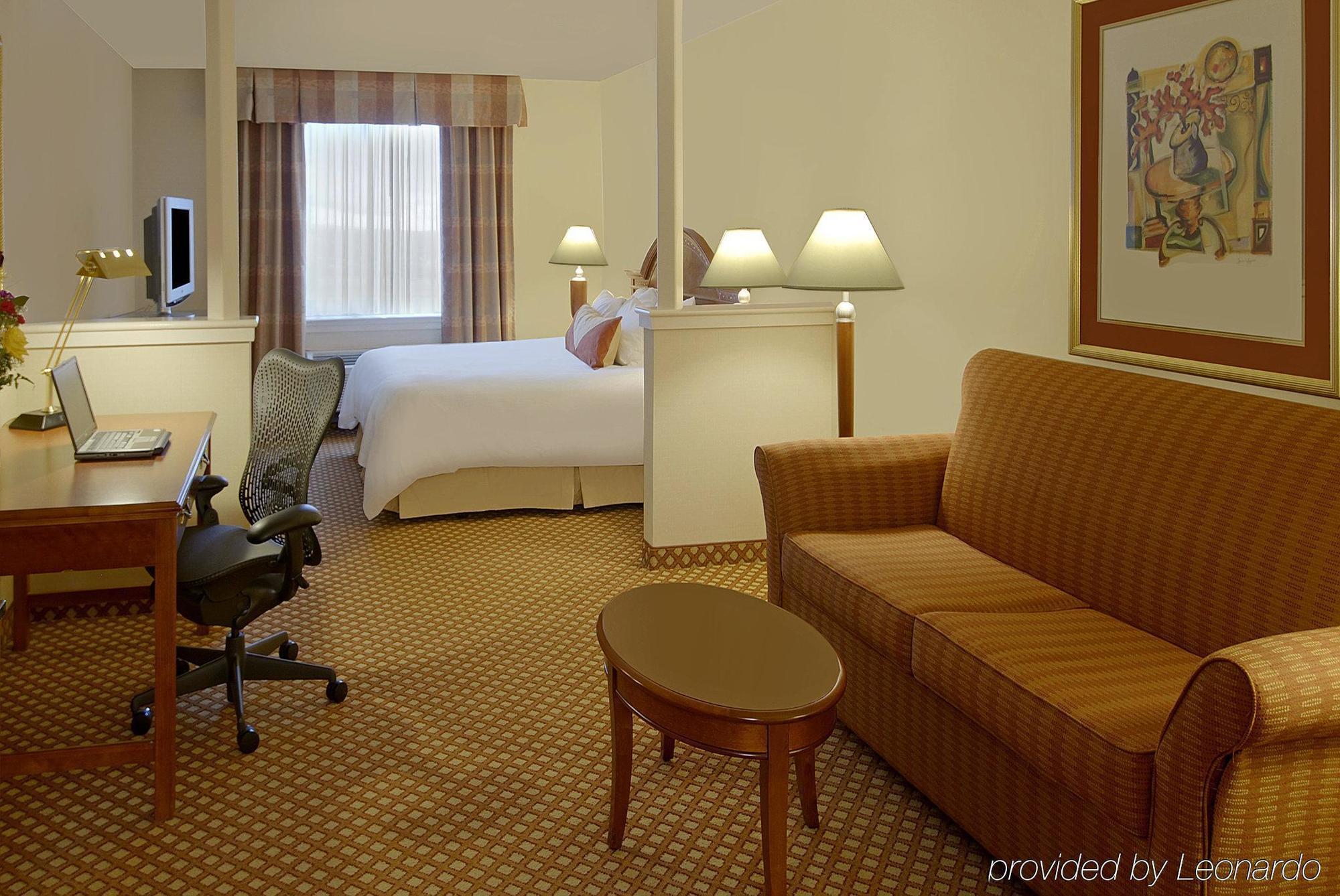 Hilton Garden Inn Philadelphia Center City Room photo